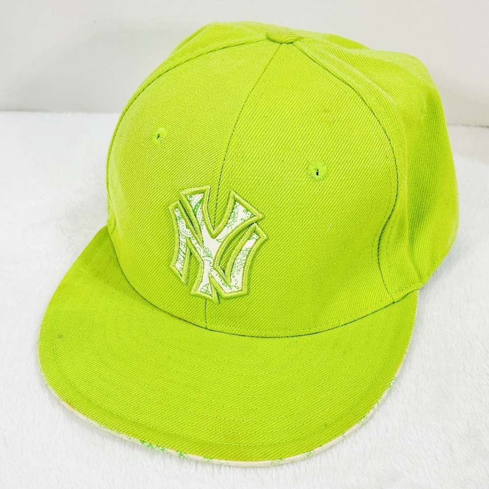 New York Yankees Mitchell & Ness Lime Green Fitted Hat Cap 7 7/8 MLB Baseball - Picture 3 of 8